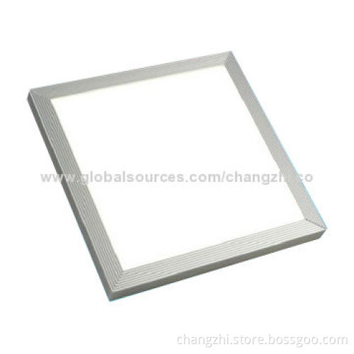 LED Panel Light with 1,800 to 2,000lm Luminous Flux Range